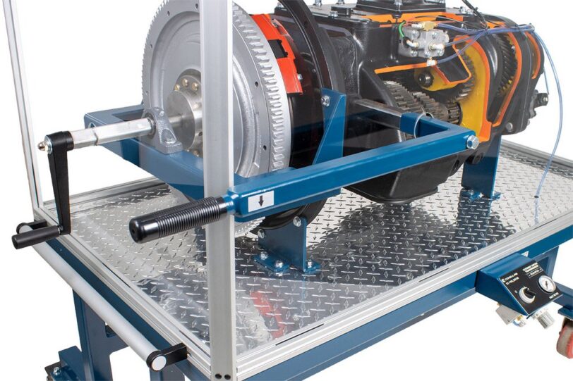 CUTAWAY EATON TRANSMISSION TRAINER - Image 5